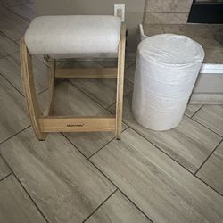 NEW Adjustable kneeling chair