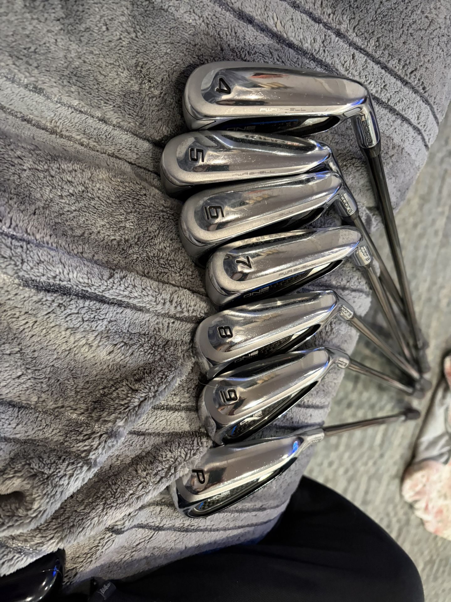 F9 One Length Irons - Cobra