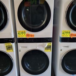 LG ThinQ WashTower Single Unit Front Load Washer 4.5 Cubic Feet  AND  Gas Dryer 7.4 Cubic Feet WQ4NA