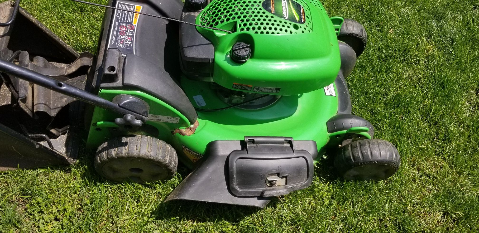 Lawnboy lawnmower lawn mower 195cc 4cycle technology Briggs & Stratton