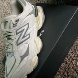 New Balance 9060s Size 9.5 Used For 80$
