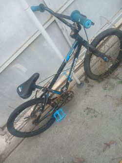 Blue/Black Bike