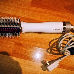 Shark Smoothstyle Heated Comb Hair Dryer