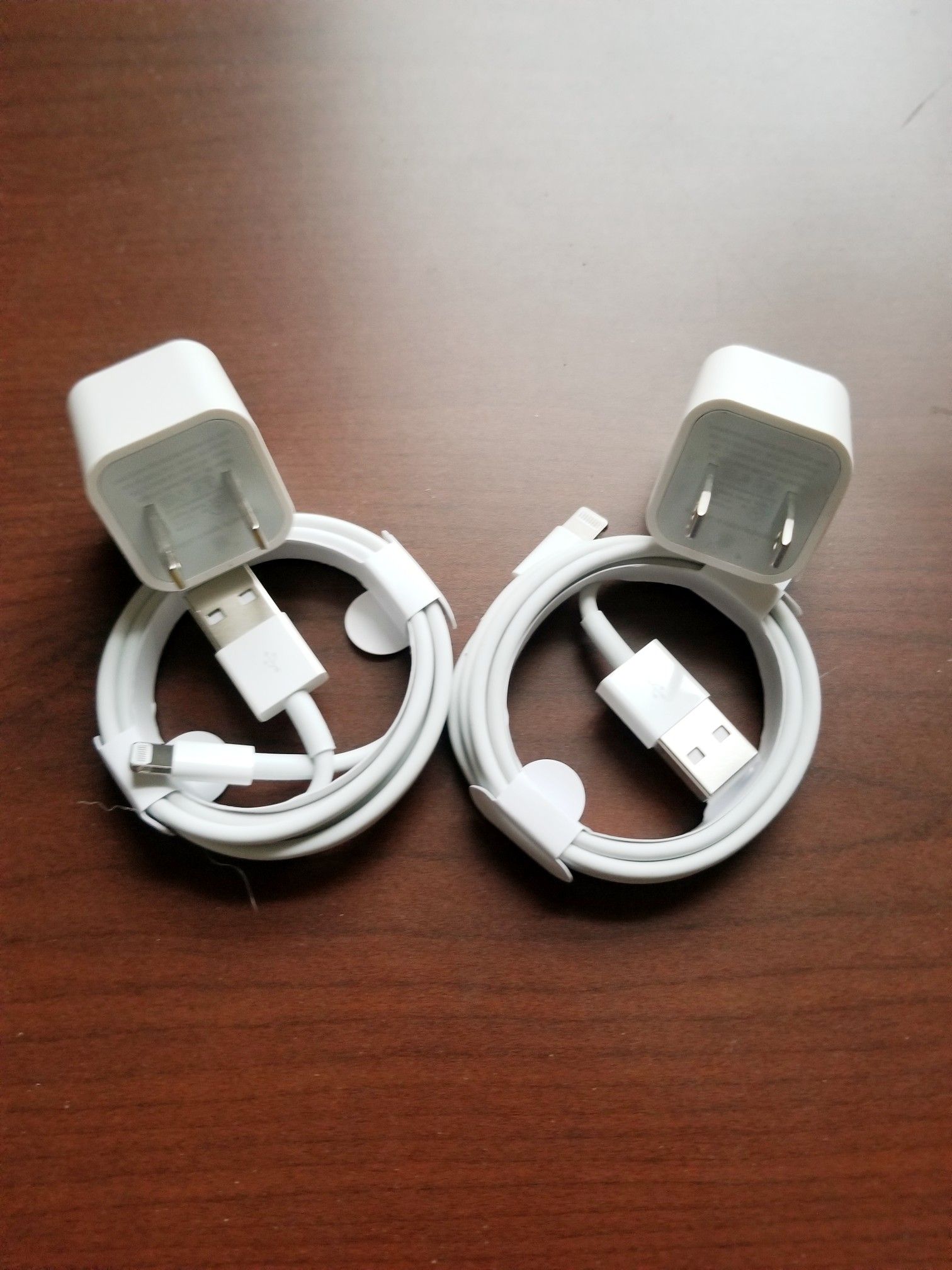 2 brand new iphone chargers