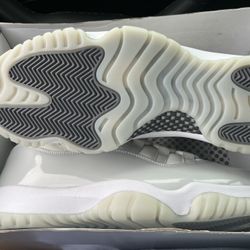 Grand Finale Jordan Retro 11