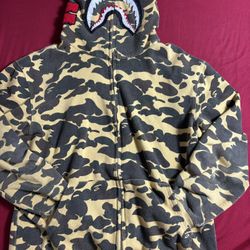 Bape Shark Hoodie (Camo)
