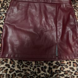 Women’s Faux Leather Skirt Size Large 