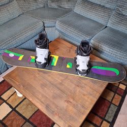 Burton Hero Snowboard 142cm Twin V Rocker With Flow MK2 Bindings