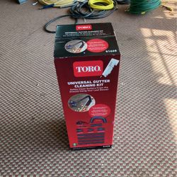Toro Universal Gutter Cleaner Kit With 11ft Reach 