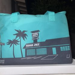 Trader Joe’s Limited Edition Teal Insulated 