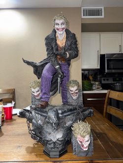 The joker by lee bermejo  statue prime 1 studio deluxe🃏