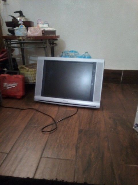 Sylvania 18 Inch Tv
