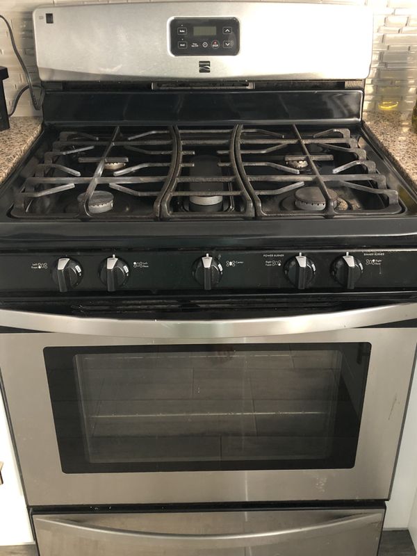 Kenmore 5 burner stainless steel stove for Sale in DEVORE HGHTS, CA