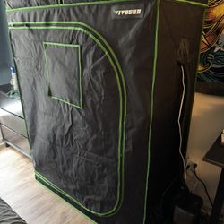 Full Indoor Grow Set Up + Extras