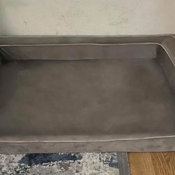 Bully Bed Dog Bed XL Must Go! It’s Too Big For Our Dog..