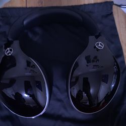 Mercedes Benz Bluetooth Headphones 