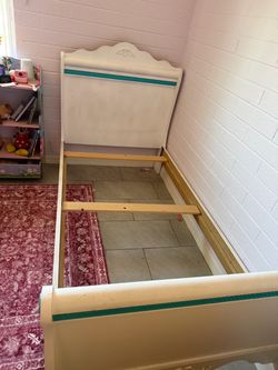 Twin bed frame