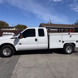 2016 Ford F350 Service Truck