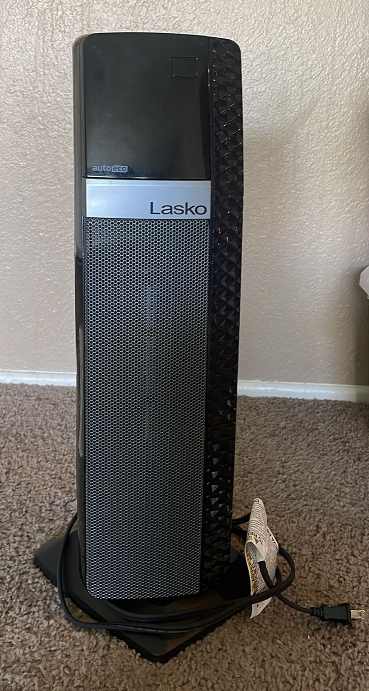 Lasko Autoeco Revolving Space Heater