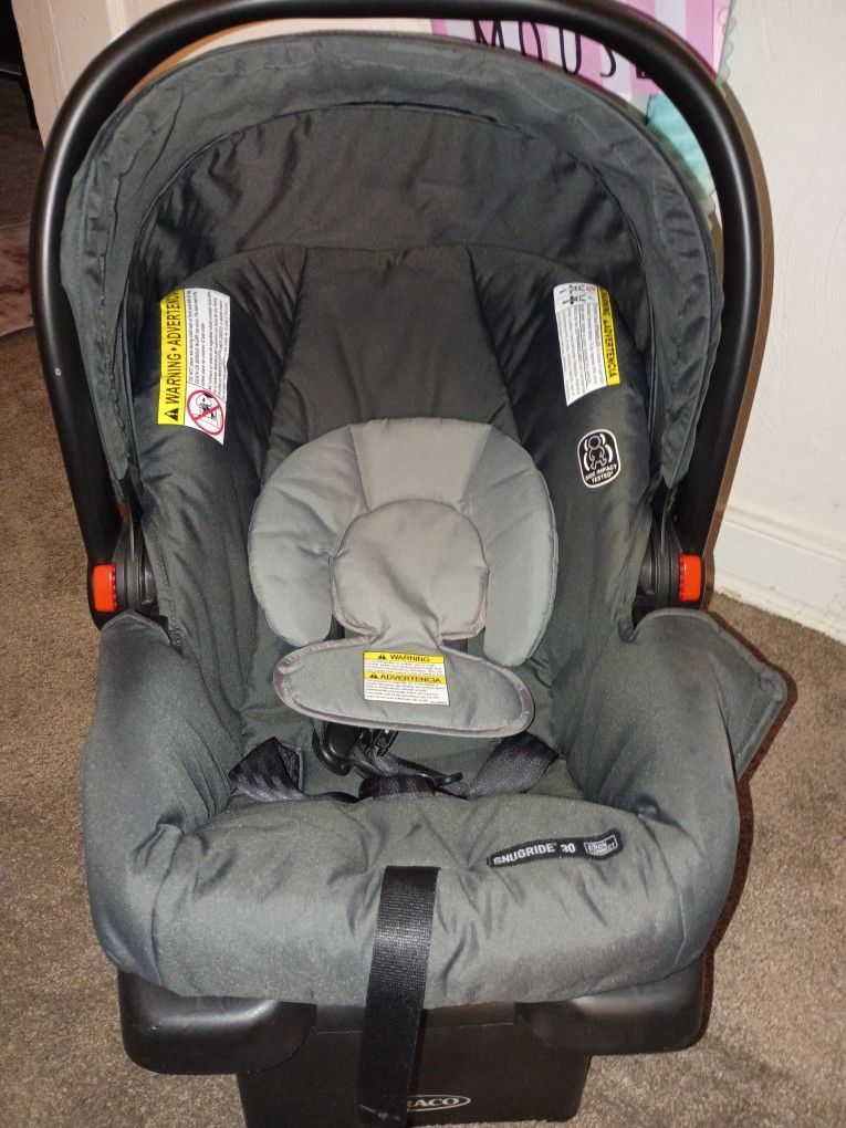 Graco SNUG RIDE