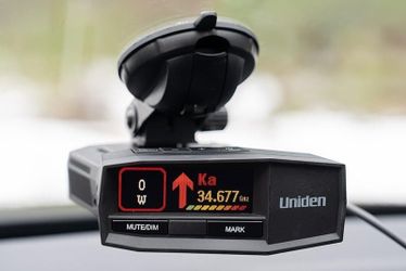 Uniden R8w Radar Detector like new