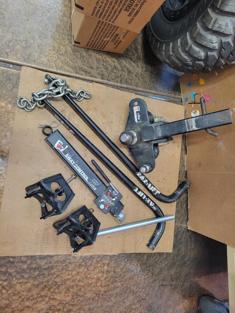 Eaz-lift Weight Distribution Load Leveling Anti-sway Tow Hitch