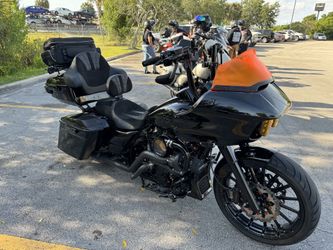 2019 Harley‑Davidson Road Glide – Fully Built