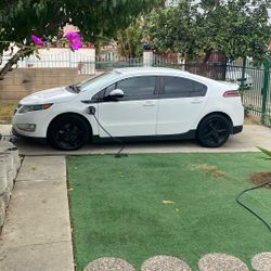 2014 Chevrolet Volt Premium 