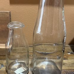 Set of 2 Milk Jars/ Vases