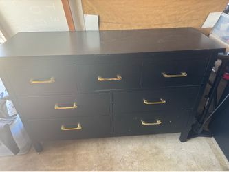 Black 7-Drawer Dresser with Gold Hardware – Solid & Spacious