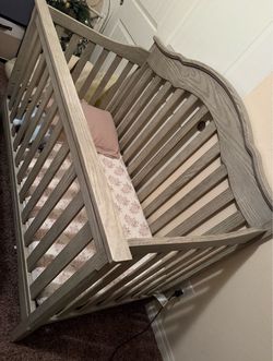 Farmhouse Crib Set
