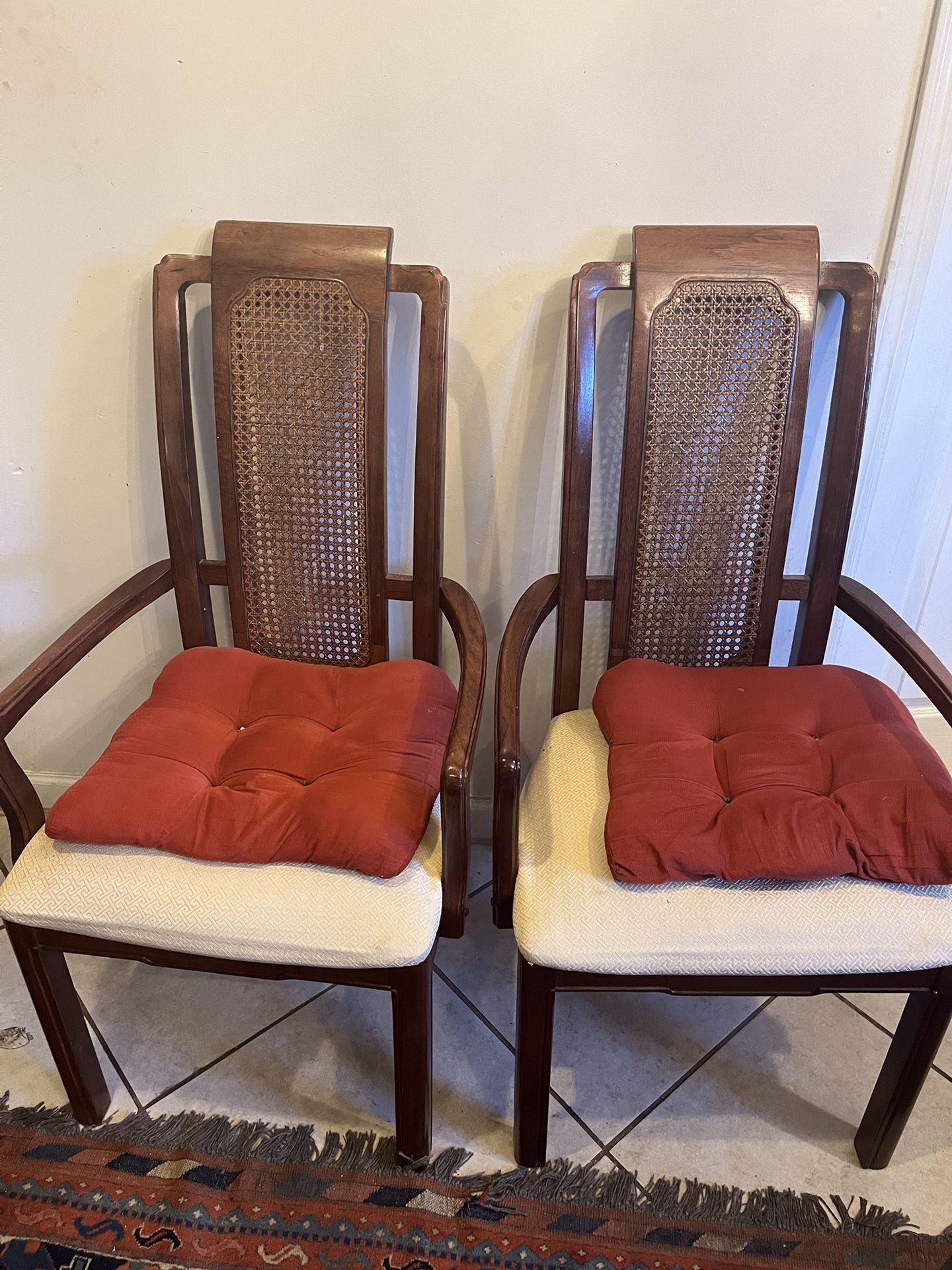 Thomasville Vintage Splat Back Dining Chairs - Set of 6
