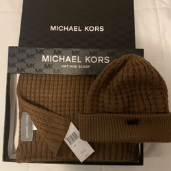  Scarf And Hat Michael Kors