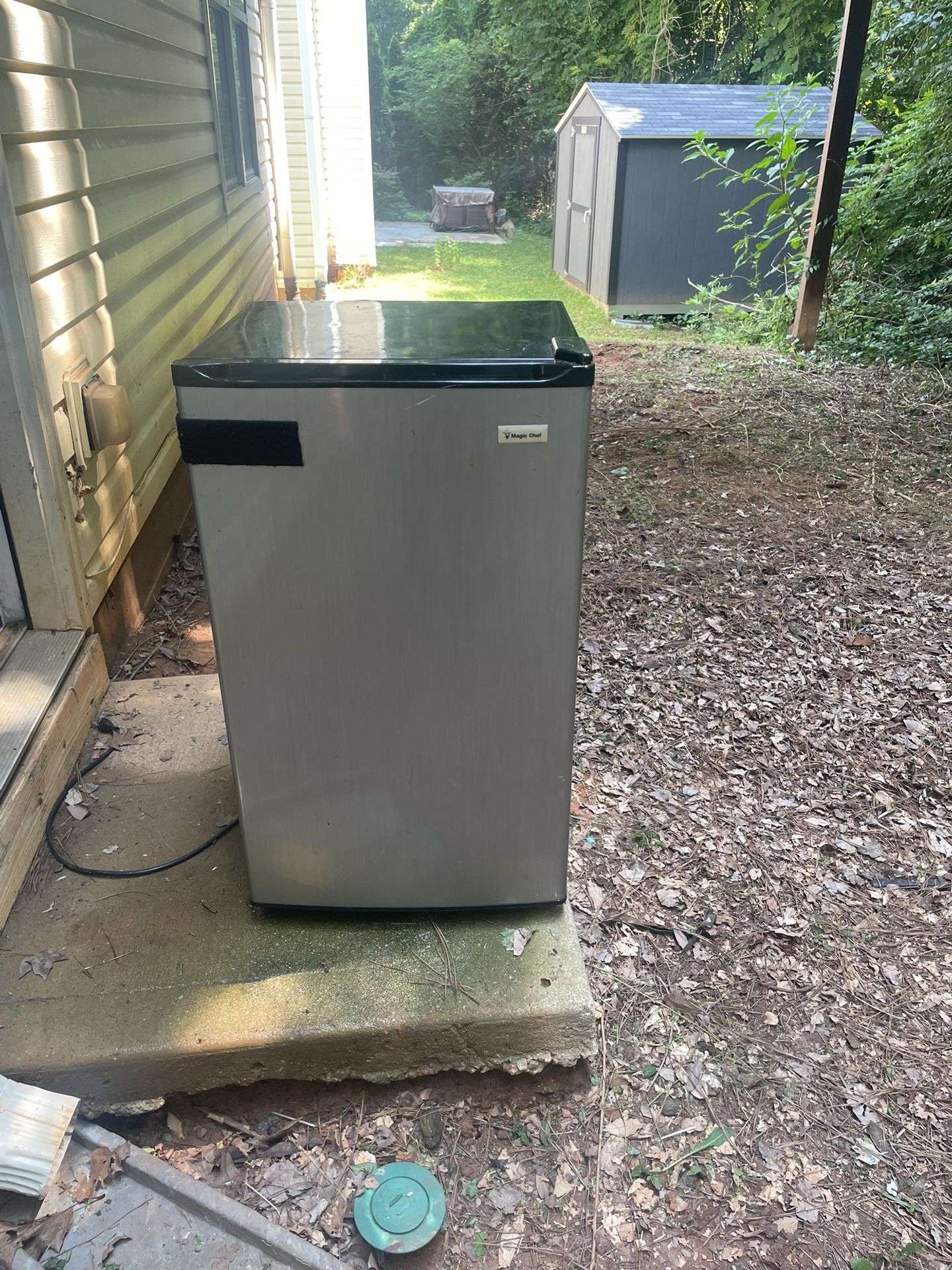 Min Fridge
