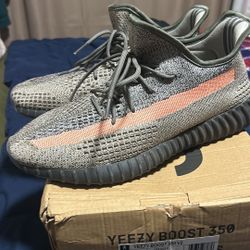 Yeezy 350 V2 “ash stone”