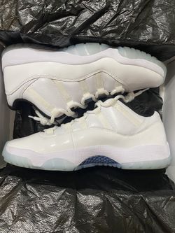 Jordan 11 Low 