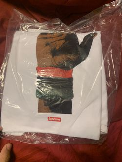 Supreme Tee