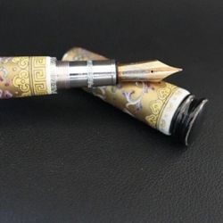 Loiminchay Golden Arabesques Pen 