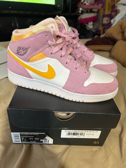 Jordan 1 7y mid attic pink