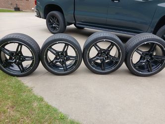 C8 corvette wheels and tires