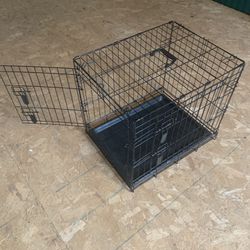 Collapsable Wire Dog Crate