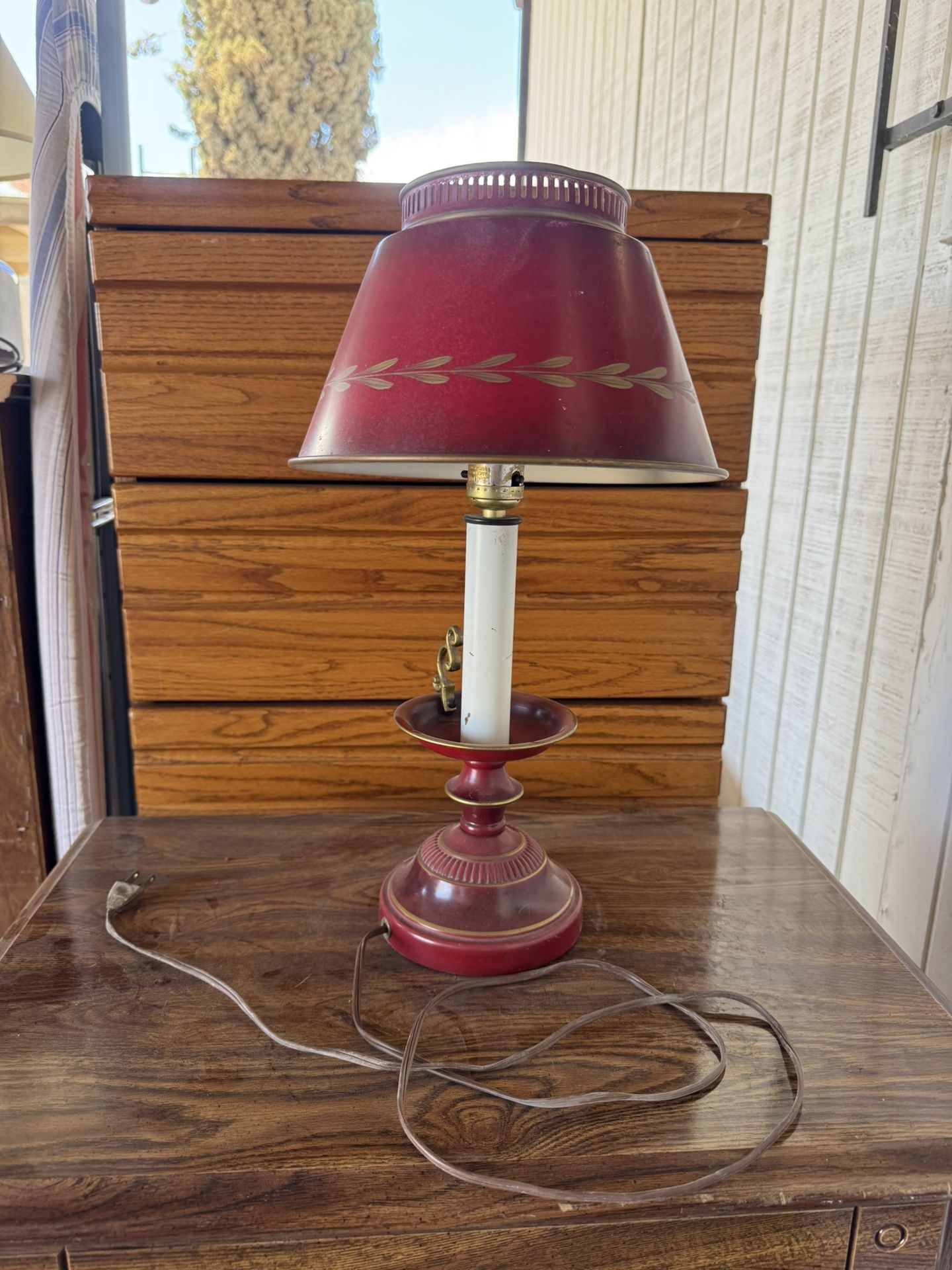 antique lamp