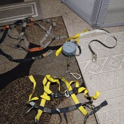 Safety Harnets Set  250 Obo 
