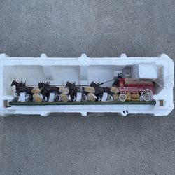 2001 The Danbury Mint Budweiser Clydesdales Statue 