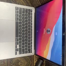 MacBook Air M1 Laptop