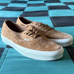 Men’s Classic VANS Size 9