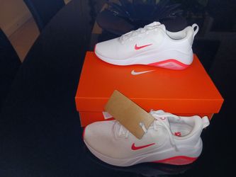 Nike Air Zoom Bella 7 Sz 8