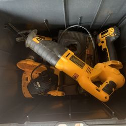 Dewalt Cordless Tool Set 