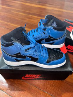 Air Jordan 1 Retro High OG Dark Marina Blue