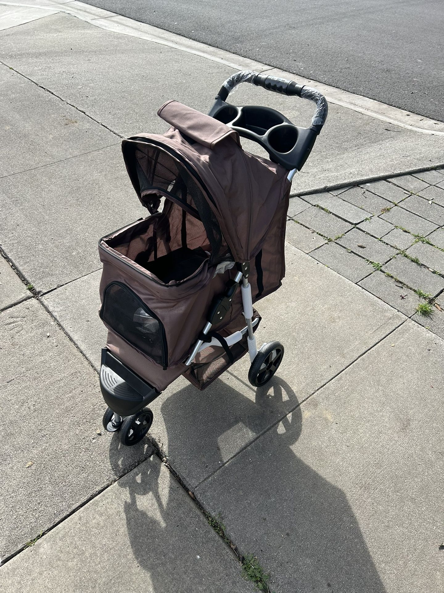 Brand New Luxury Dog Stroller For $60
